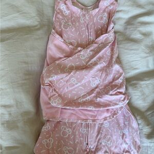 Halo SleepSack Swaddle in pink Minnie Mouse Design
